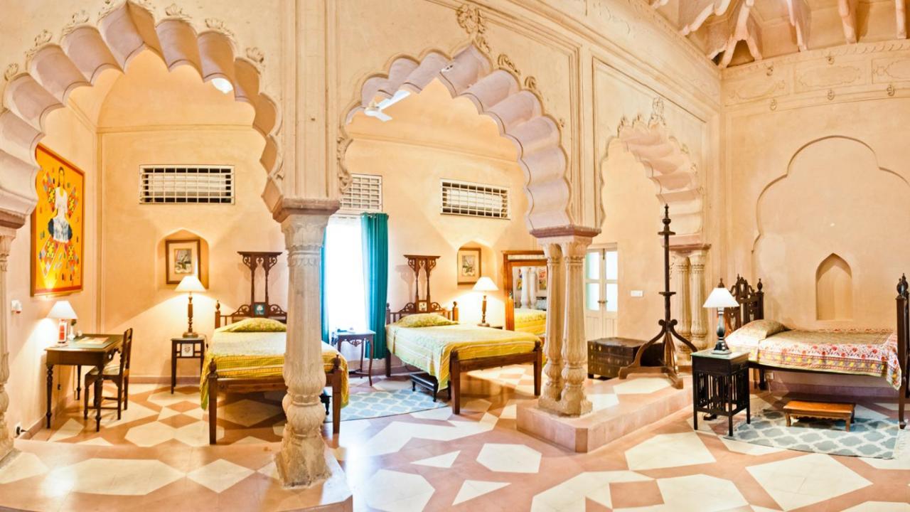 Neemrana'S - Tijara Fort Palace Luaran gambar
