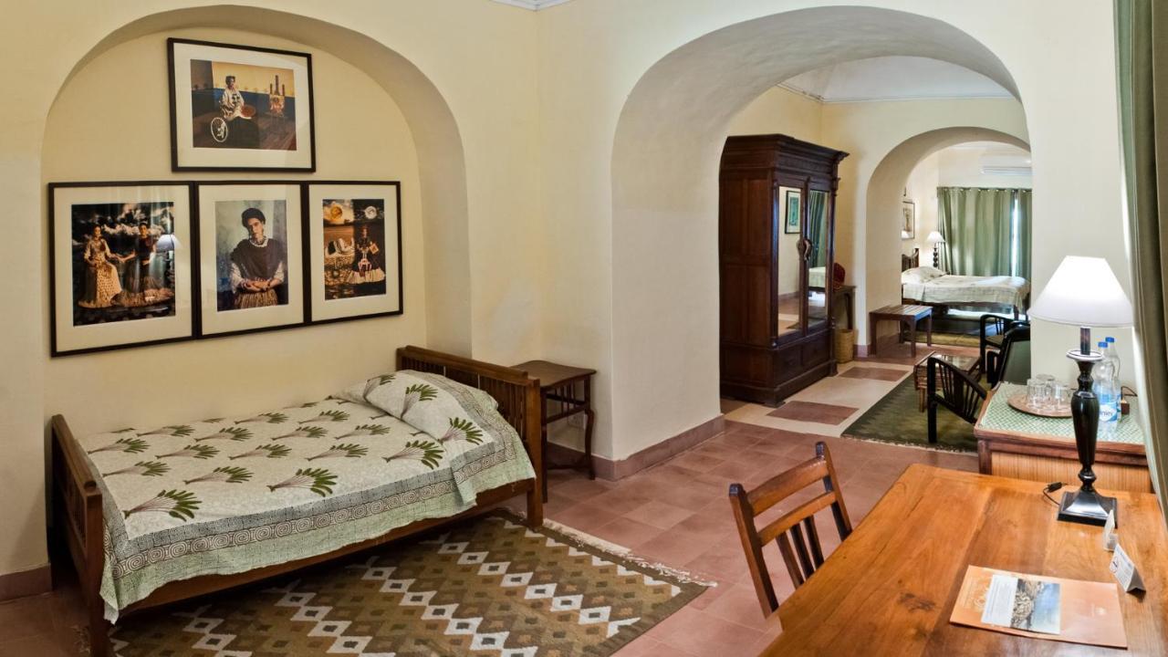Neemrana'S - Tijara Fort Palace Luaran gambar