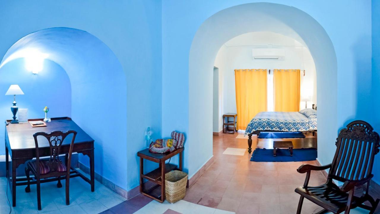 Neemrana'S - Tijara Fort Palace Luaran gambar