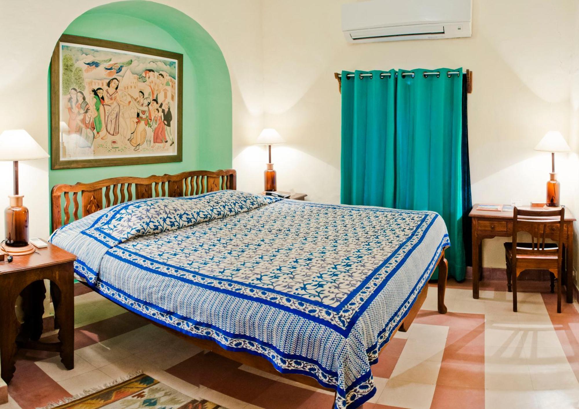 Neemrana'S - Tijara Fort Palace Luaran gambar