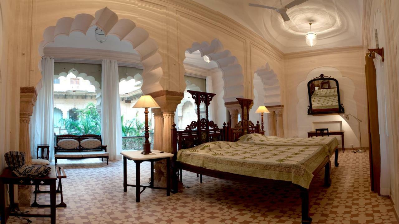 Neemrana'S - Tijara Fort Palace Luaran gambar